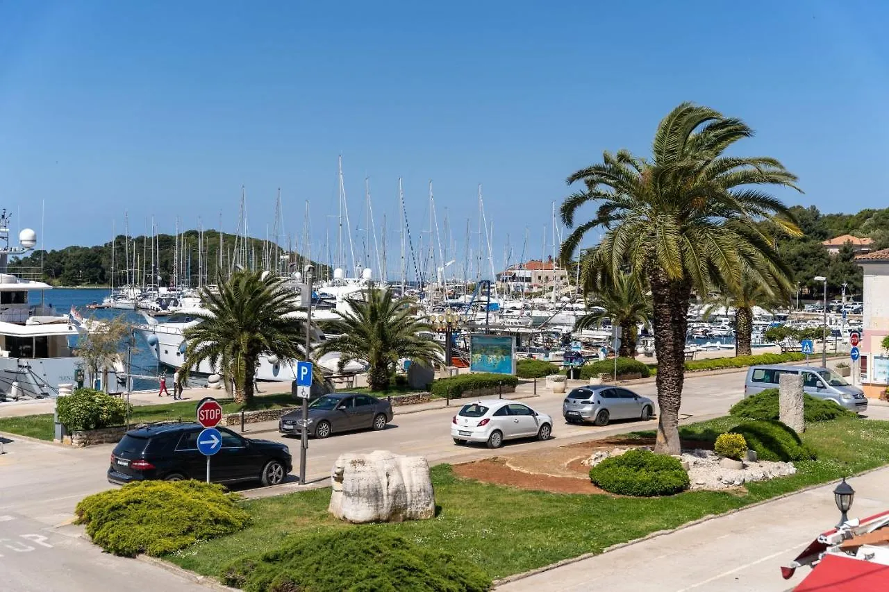 Apartments Deny Vrsar