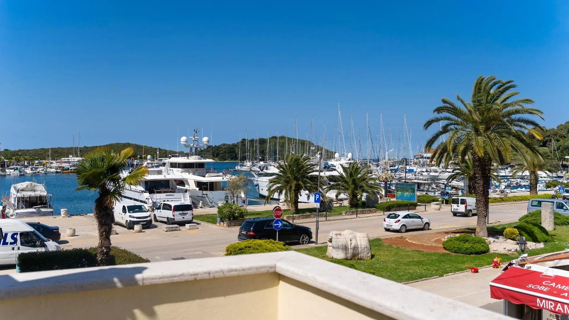Apartments Deny Vrsar