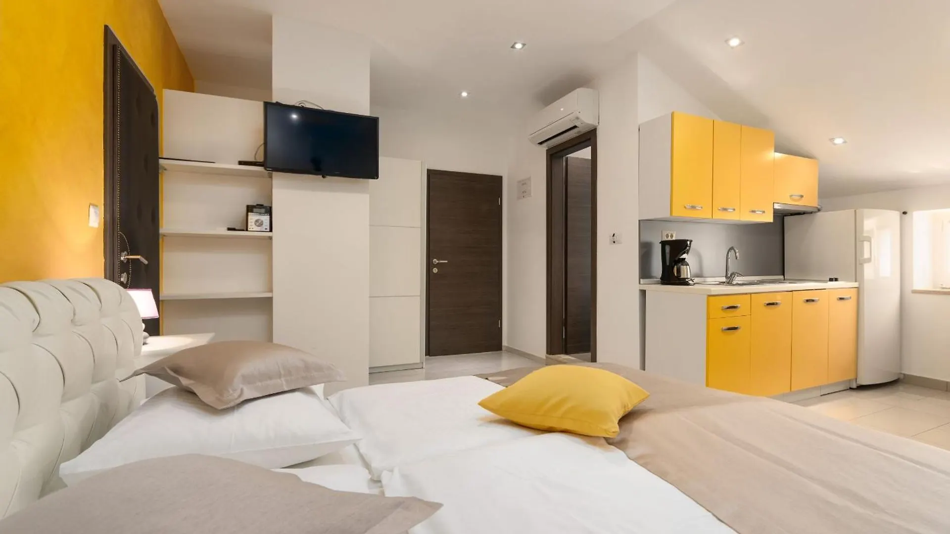 Apartments Deny Vrsar Croatia
